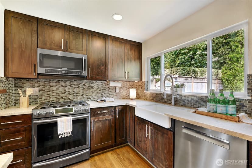 Property photo for 12025 56th Place S, Seattle photo 7