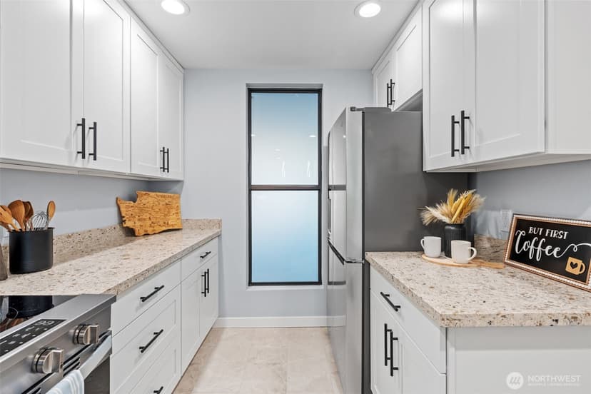Property photo for 6439 139th Avenue NE #30, Redmond photo 21