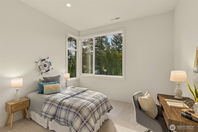 Property photo for 4630 148th Avenue SE, Bellevue photo 30