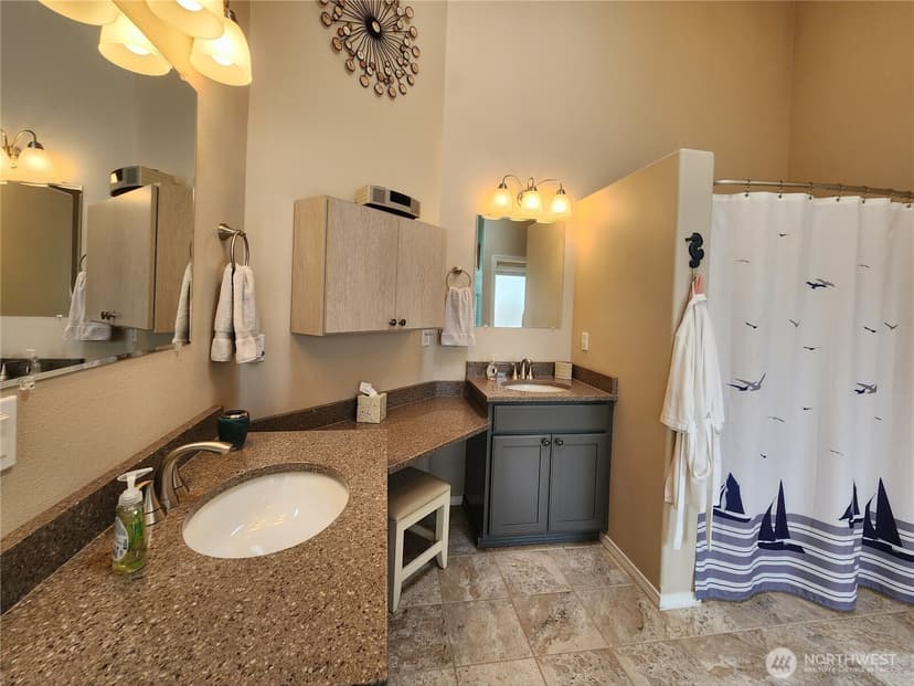 Property photo for 798 Cod Court SW, Ocean Shores photo 13