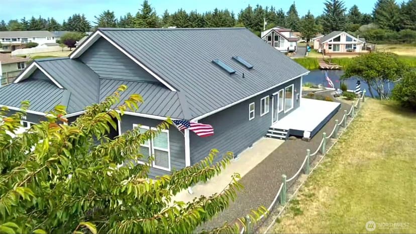 Property photo for 798 Cod Court SW, Ocean Shores photo 32