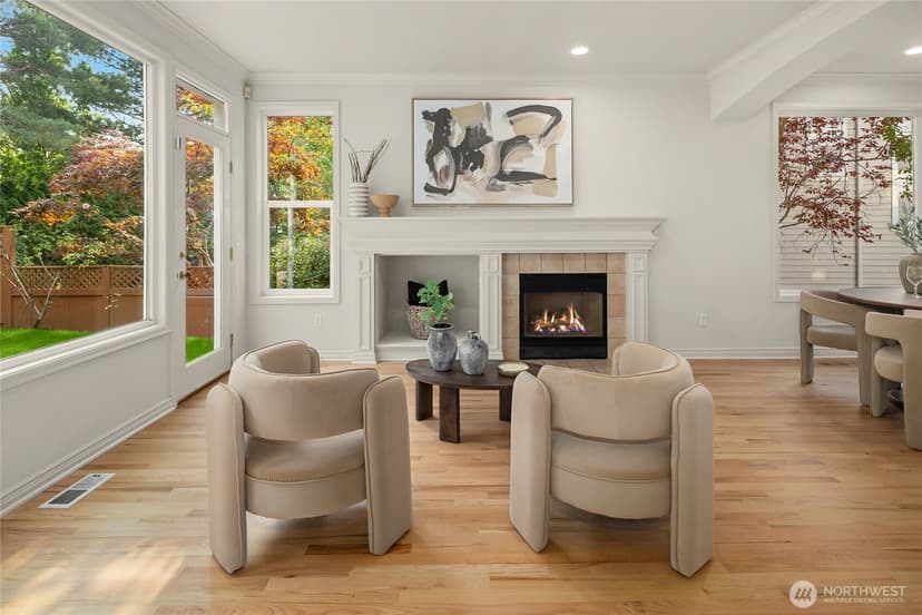 Property photo for 1513 NE Iris Street, Issaquah photo 17