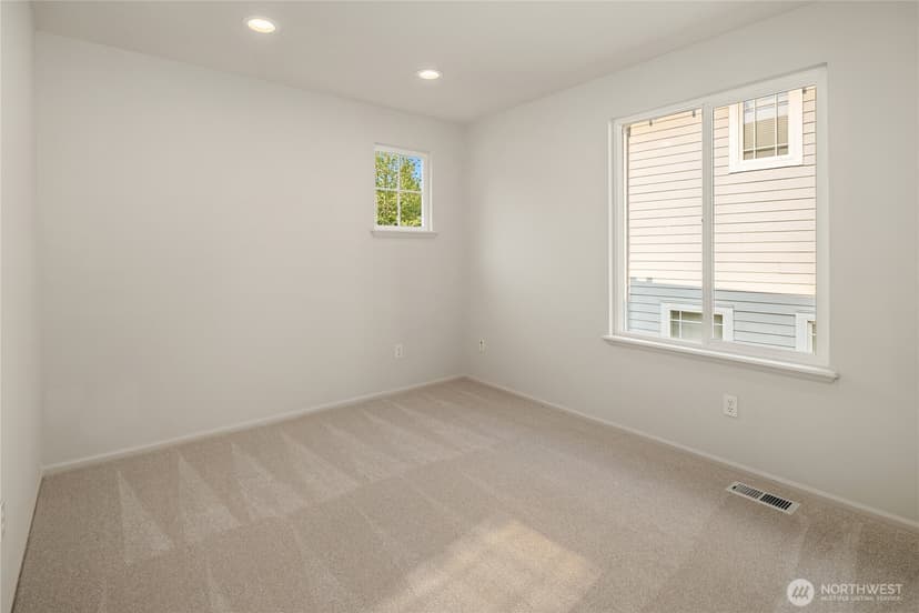 Property photo for 1513 NE Iris Street, Issaquah photo 29