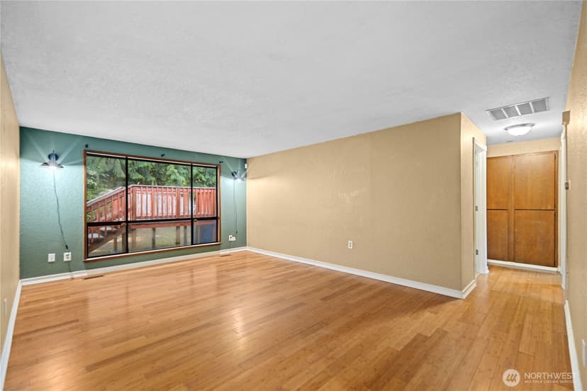 Property photo for 15207 94th Avenue E, Puyallup photo 6