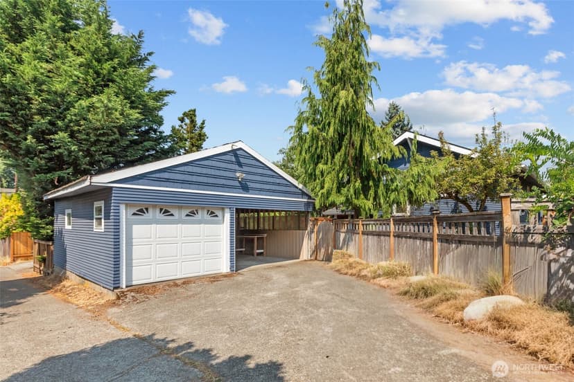 Property photo for 347 NW 74th Street, Seattle photo 2