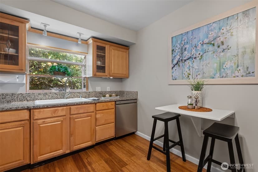Property photo for 347 NW 74th Street, Seattle photo 13