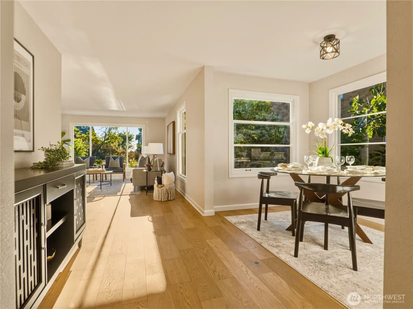 Property photo for 6542 Greenwood Avenue N, Seattle photo 14