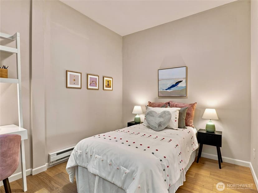 Property photo for 6542 Greenwood Avenue N, Seattle photo 22