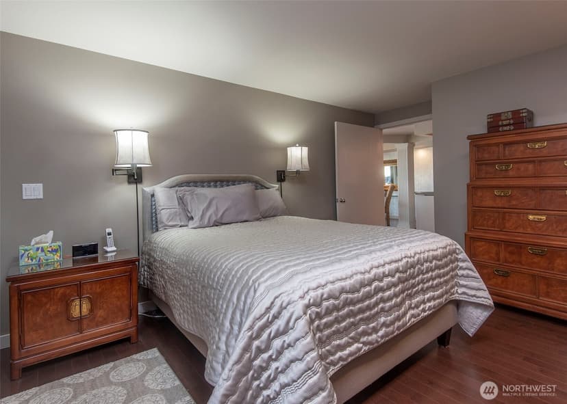 Property photo for 2040 Waverly Place N #301, Seattle photo 18