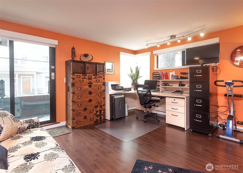 Property photo for 2040 Waverly Place N #301, Seattle photo 24