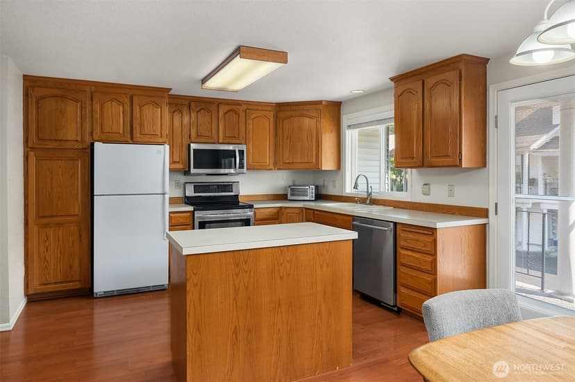 Property photo for 307 S 325th Lane #22B, Federal Way photo 7