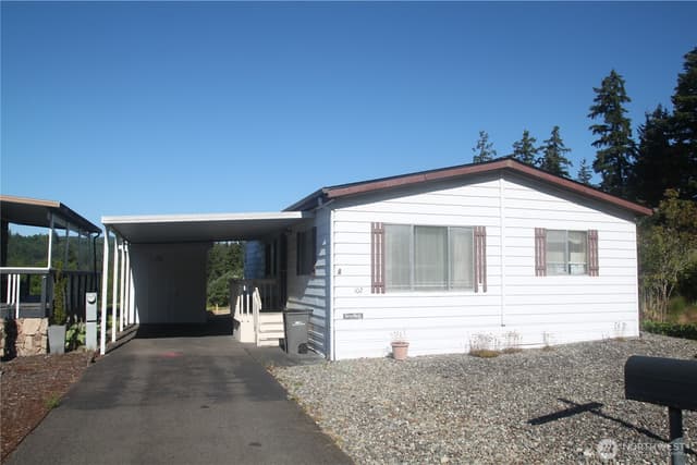 Property photo for 102 Sereno Circle Drive, Bremerton photo 3