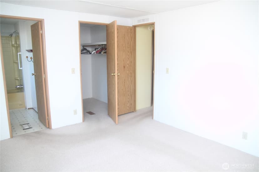 Property photo for 102 Sereno Circle Drive, Bremerton photo 17