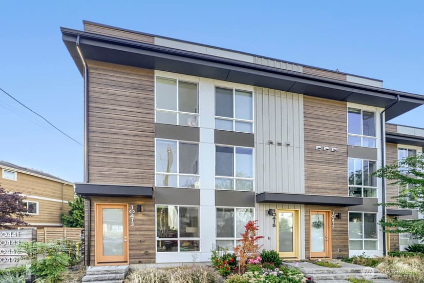Property photo for 10413 Alderbrook Place NW, Seattle photo 3