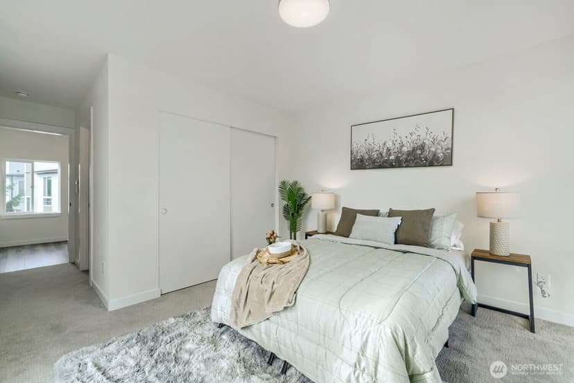 Property photo for 10413 Alderbrook Place NW, Seattle photo 15