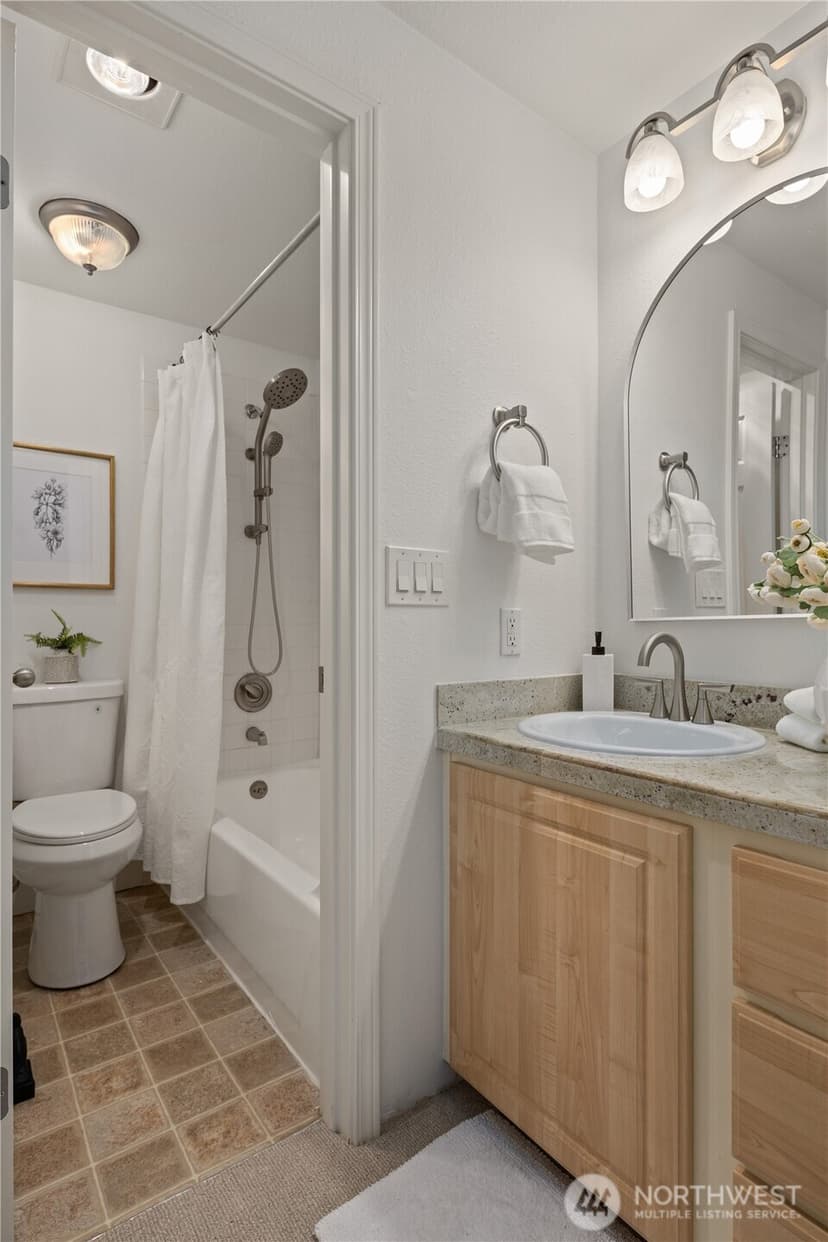 Property photo for 11110 NE 125th Lane #H229, Kirkland photo 21