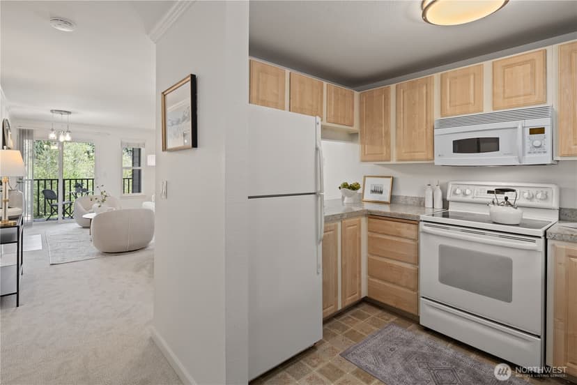 Property photo for 11110 NE 125th Lane #H229, Kirkland photo 8