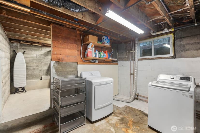 Property photo for 803 W Etruria Street, Seattle photo 28