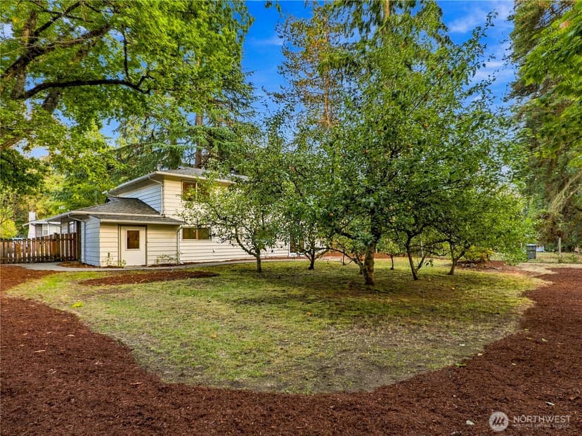 Property photo for 12231 95th Place NE, Kirkland photo 33