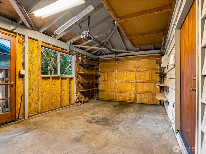 Property photo for 12231 95th Place NE, Kirkland photo 29