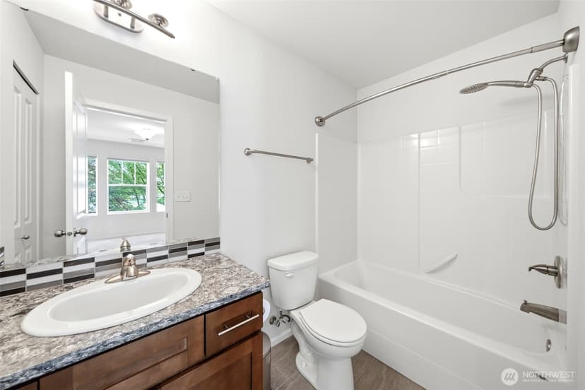 Property photo for 11220 19th Drive SE, Everett photo 6