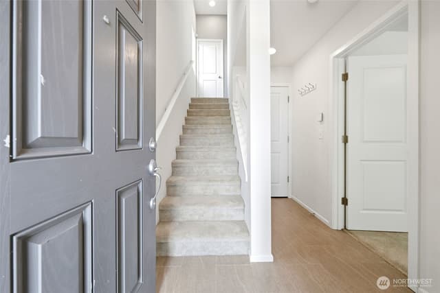 Property photo for 11220 19th Drive SE, Everett photo 4