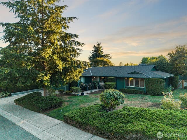 Property photo for 17005 159th Place SE, Renton