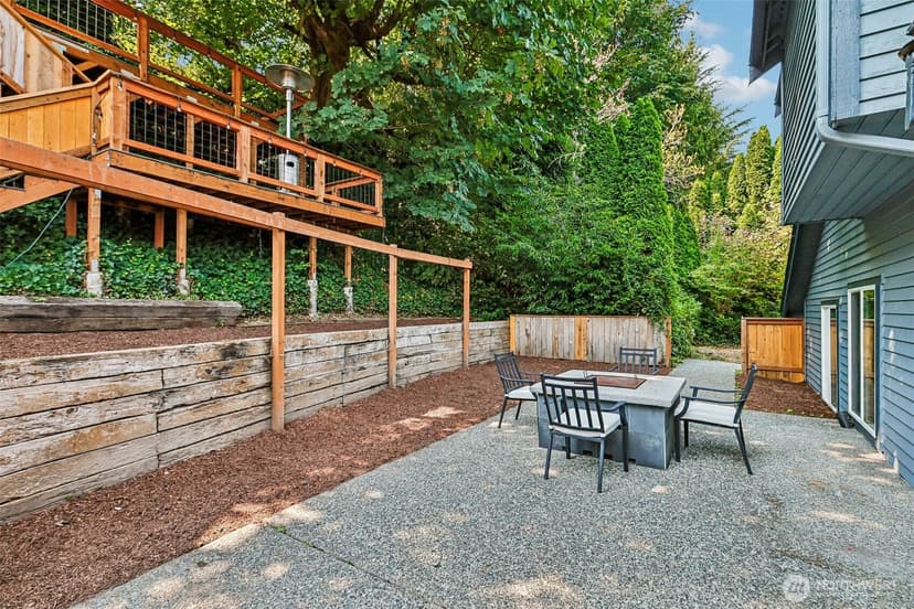 Property photo for 5231 NE 193rd Place, Lake Forest Park photo 20