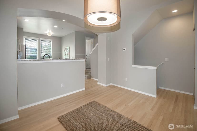 Property photo for 5349 236th Place SE #27-2, Issaquah photo 6