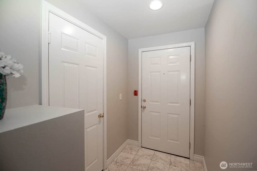 Property photo for 5349 236th Place SE #27-2, Issaquah photo 4