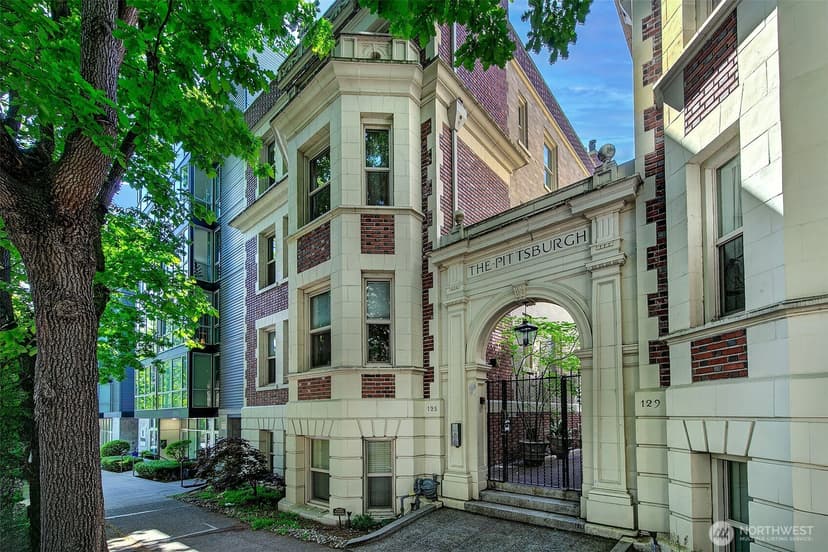 Property photo for 125 Warren Avenue N #J, Seattle photo 5