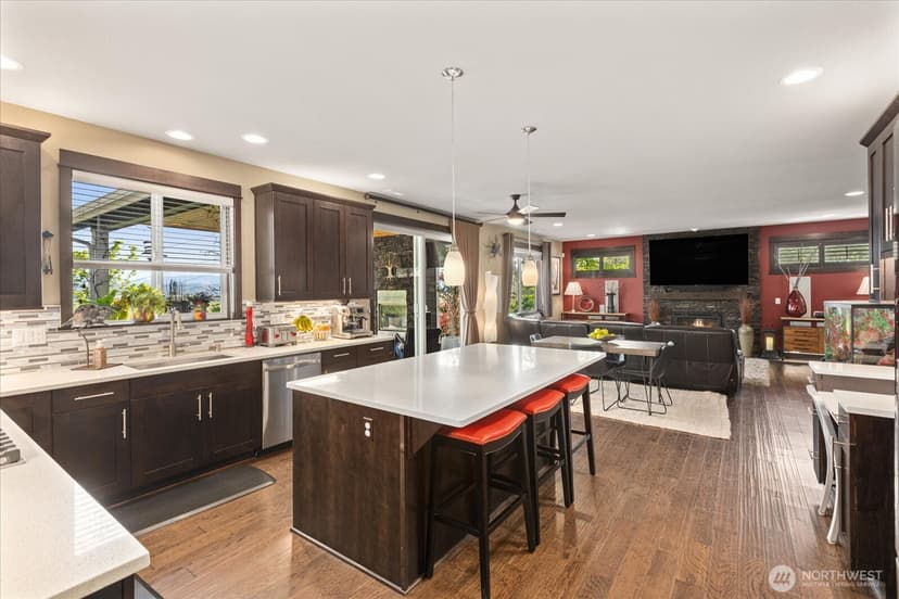 Property photo for 11733 Seattle Hill Road, Snohomish photo 11