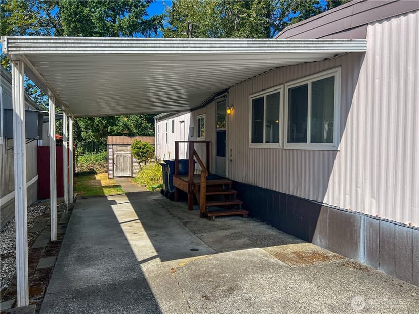 Property photo for 1919 196th Street SW #14, Lynnwood photo 2