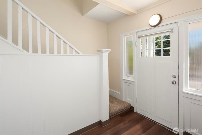 Property photo for 332 NE 50th Street, Seattle photo 10