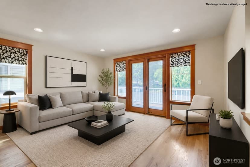 Property photo for 4407 40th Avenue SW, Seattle photo 10