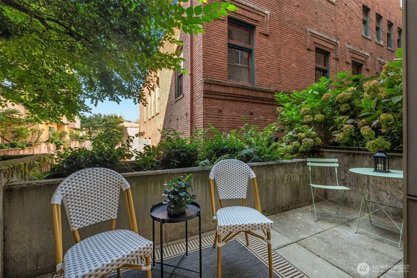 Property photo for 5450 Leary Avenue NW #241, Seattle photo 23