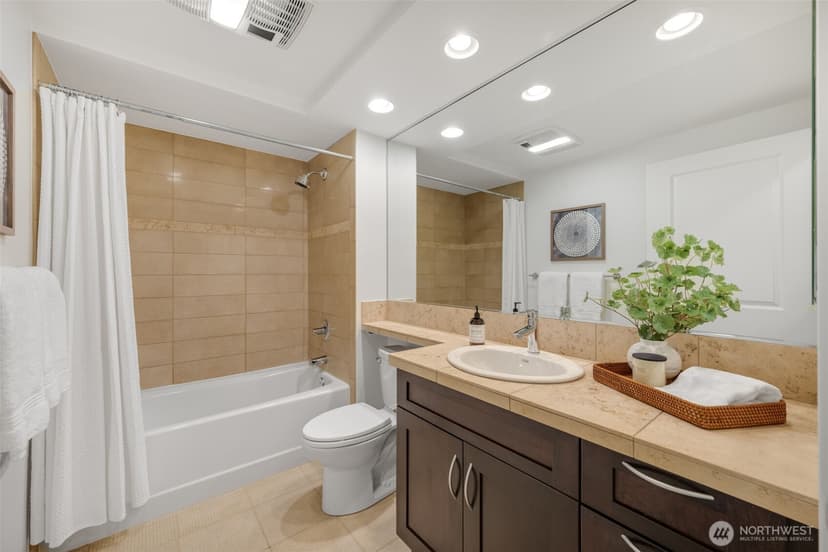 Property photo for 5450 Leary Avenue NW #241, Seattle photo 20