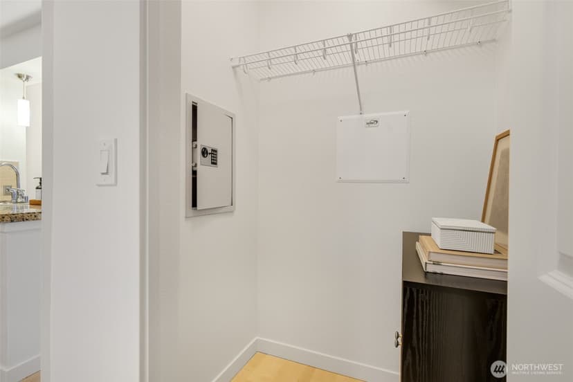 Property photo for 5450 Leary Avenue NW #241, Seattle photo 18