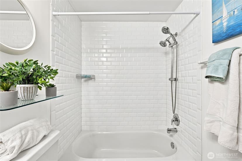 Property photo for 924 Shorewood Drive #C28, Bremerton photo 20