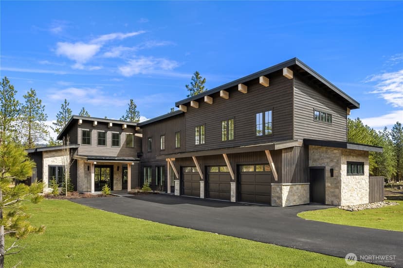 Property photo for 451 Southern Star Lane, Cle Elum photo 2