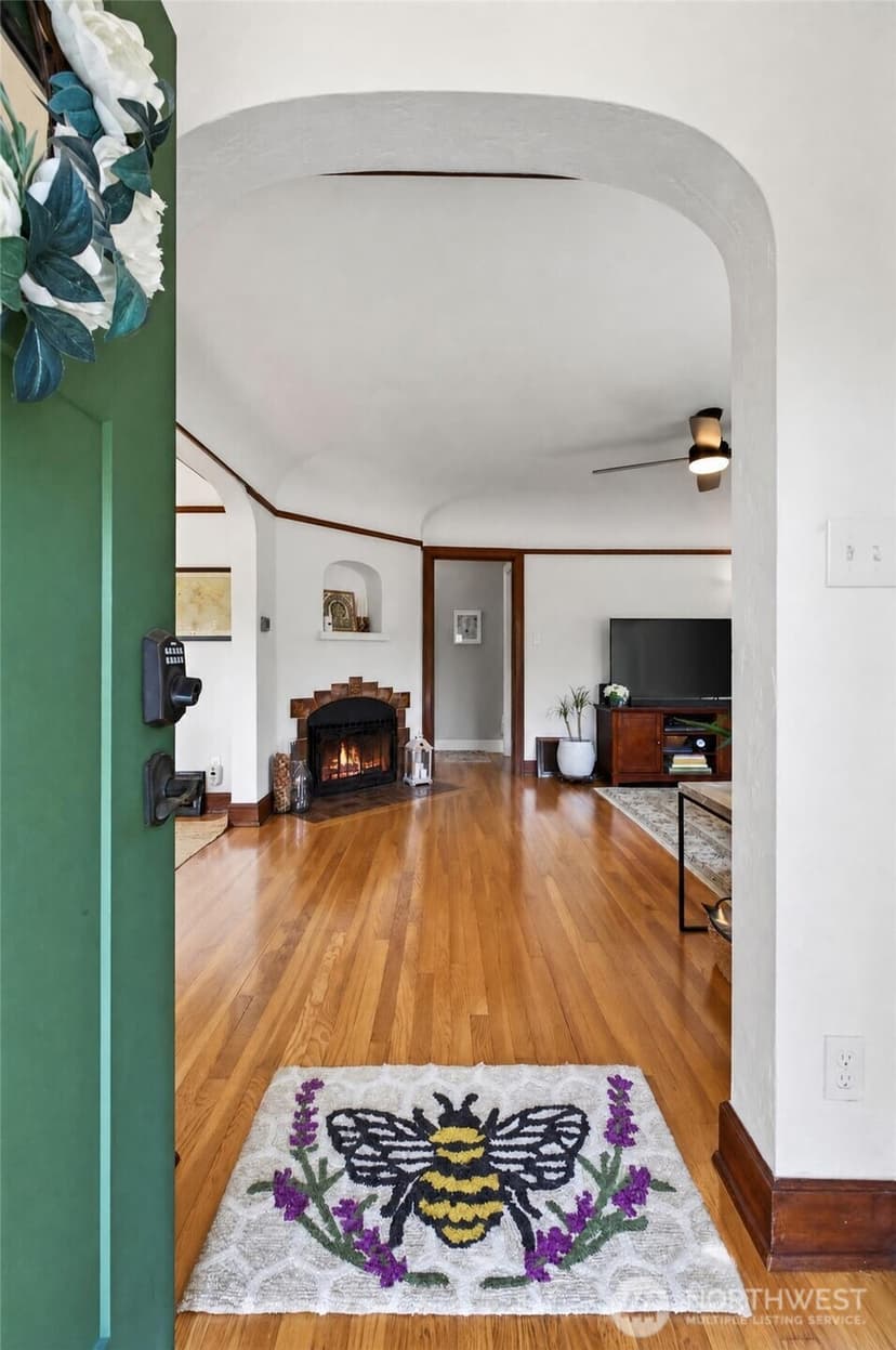 Property photo for 3915 N 9th St, Tacoma photo 11