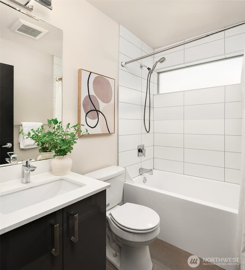 Property photo for 8356 19th Avenue NW #B, Seattle photo 12
