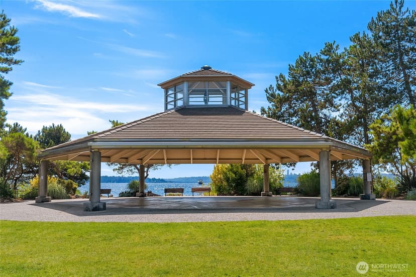 Property photo for 631 Market St W #202, Kirkland photo 26