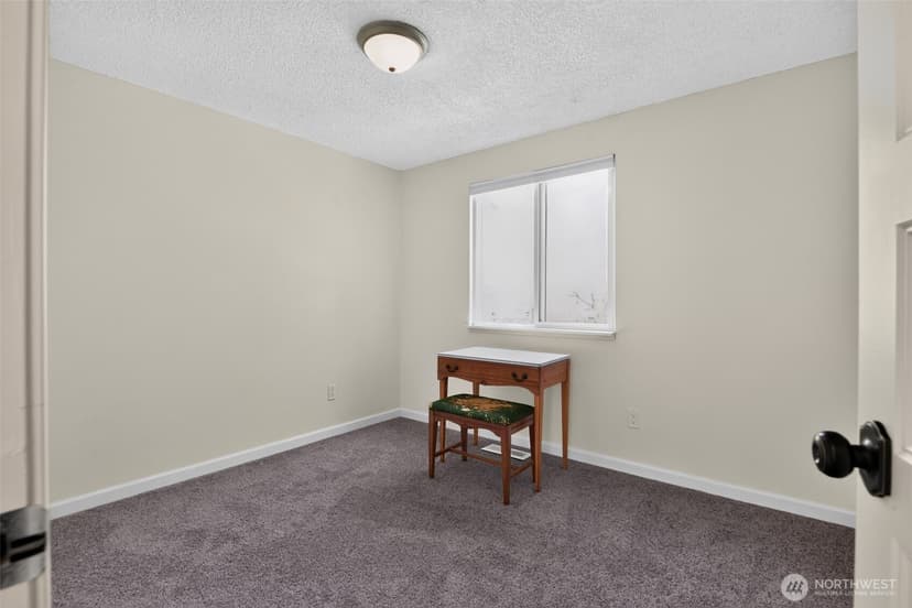 Property photo for 5696 E Collins Road, Port Orchard photo 16