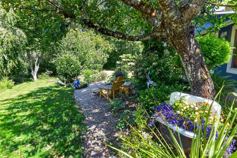 Property photo for 5696 E Collins Road, Port Orchard photo 37