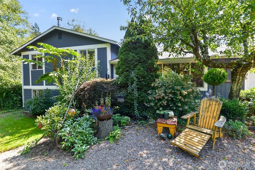 Property photo for 5696 E Collins Road, Port Orchard photo 32