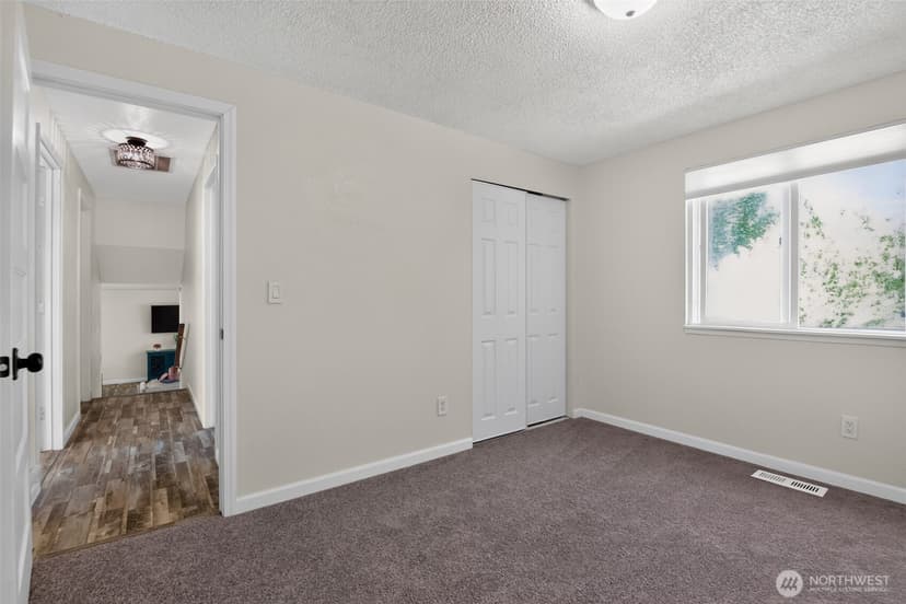 Property photo for 5696 E Collins Road, Port Orchard photo 20