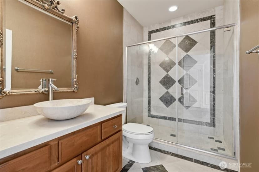 Property photo for 15025 SE 43rd St, Bellevue photo 16