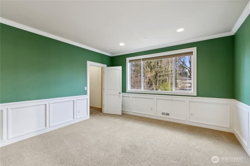 Property photo for 15025 SE 43rd St, Bellevue photo 15