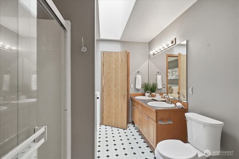 Property photo for 10923 185th Avenue E, Bonney Lake photo 30